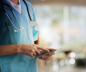 Македонски државјанин „глумеше“ хирург, па измами граѓани на Белград за 100.000 евра