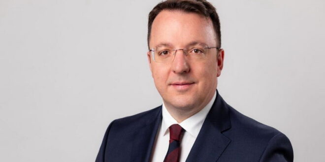 Николоски: Заради блокадата на малкумина прилепски буџoвани, државата губи стотина милиони евра