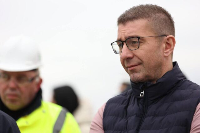 Ние сме една од стабилните економии за разлика од другите држави во регионот, кажа Мицкоски