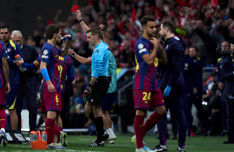 Драма, крвава борба, на крајот Барса елиминирана, Атлетико во финале (ВИДЕО)