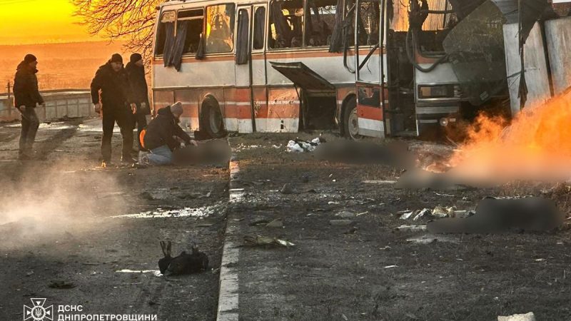 Русија ја нападна Украина со беспилотни летала и ракети, загинаа најмалку 12 лица