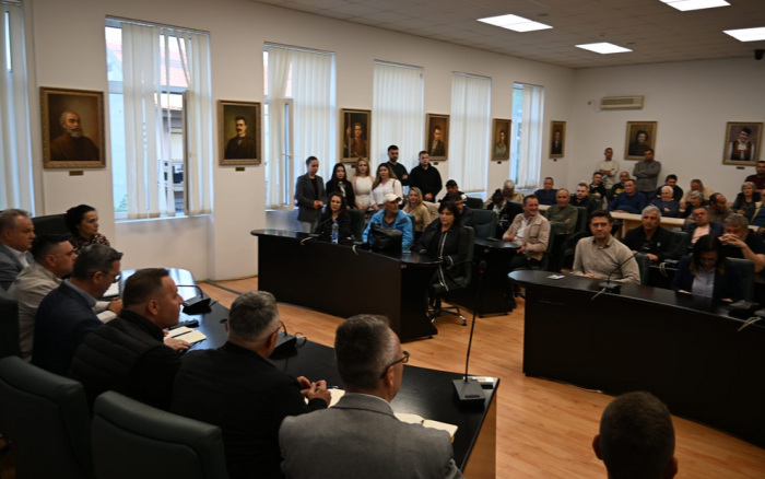 ТРИПУНОВСКИ: Интерпелацијата е неиздржана, имаме повеќе сработено за две години за разлика од нивните 7 години