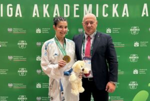 Ангела Мојсовска се повлекува од настап на Европското карате-првенство