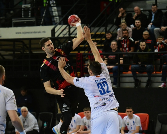 Ниту „Д“ од дерби, Охрид мислеше на Олимпијакос – Вардар лесно победи!