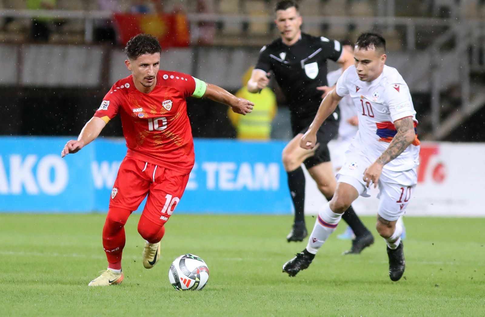 Енис Барди и Елиф Елмас најавија заминување од репрезентацијата