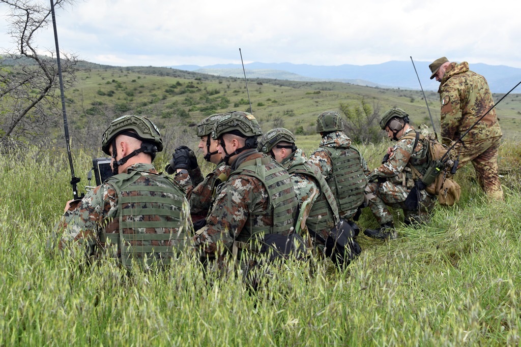 Реализација на офанзивни тактички операции во „БЛЕСОК 26“  со тековно учество на оценувачкиот тим и НАТО монитори