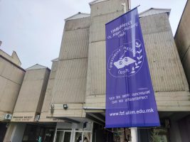 Филозофскиот факултет запишувал студенти на магистерски и докторски студии без дипломи