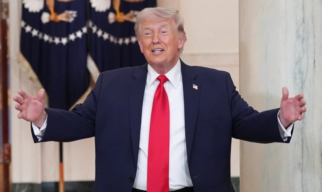 АКО НЕ ПОСТИГНЕМЕ ДОГОВОР, ЌЕ ГО ВРАТИМЕ ИРАН ВО КАМЕНА ДОБА, КАДЕ ШТО И ПРИПАЃА, РЕЧЕ ТРАМП ВО ТВ-ОБРАЌАЊЕТО