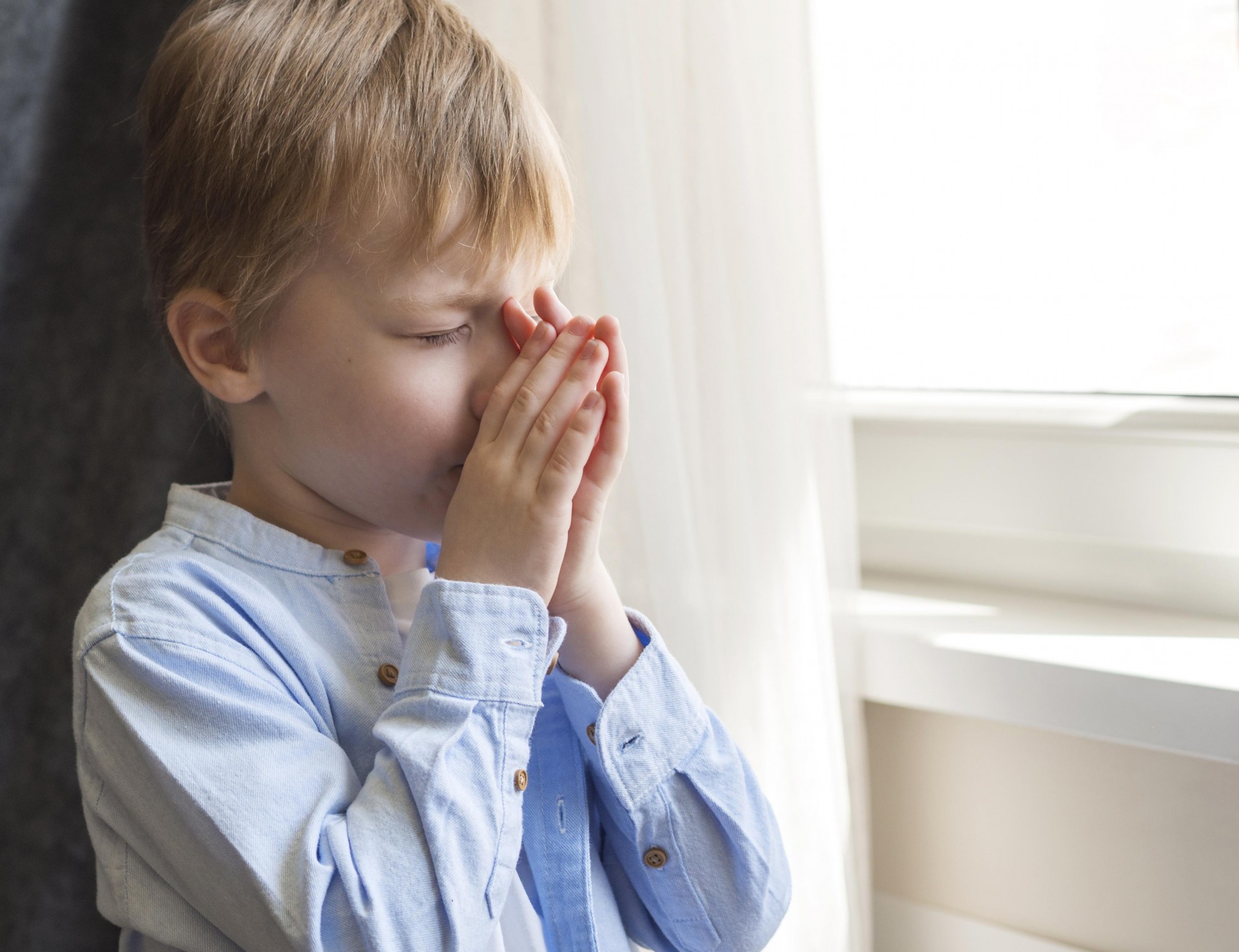 ВЕЛИГДЕНСКО ЧУДО: Немо момче проговори откако ја прими Светата Причест