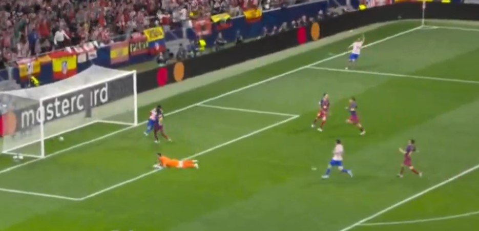 Лудо е во Мадрид: Лукман ја врати предноста на Атлетико! (ВИДЕО)