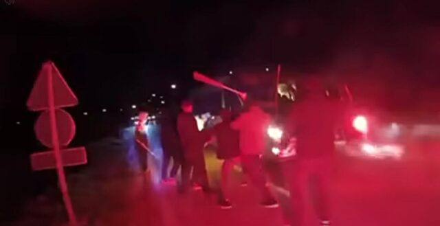 Нападнат минибус со навивачи од Охрид