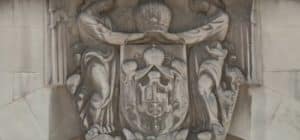 Вучиќ го урива Универзитетот во Белград и преку СПЦ ќе прави свој