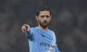 Бернардо Силва си оди од Сити