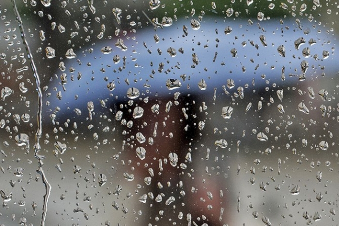 Од вторник до крајот на неделата повремени врнежи, на места пороен дожд со грмежи и пониска темепература