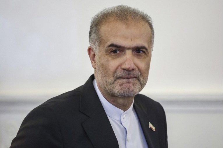 Ирански амбасадор: Она што Трамп не го постигна со војна, нема да го постигне ни преку преговори