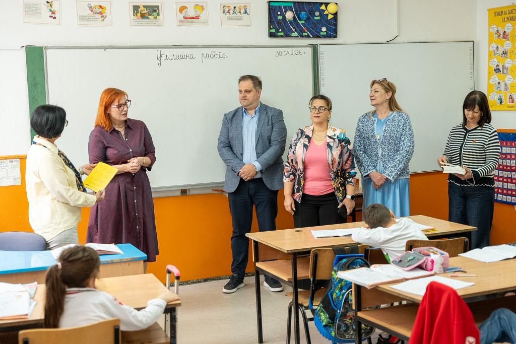 Прирачниците против врсничко насилство на „Макпетрол“ се доставуваат во училиштата низ земјата