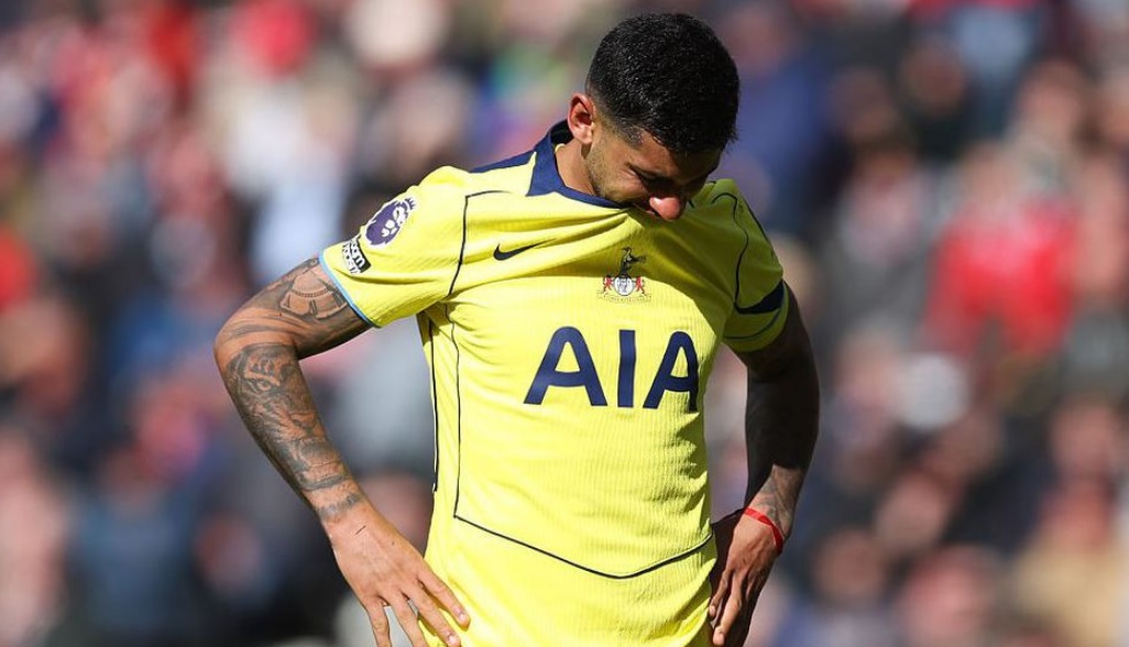 Од лошо полошо за Тотенхем: Капитенот Ромеро ќе отсуствува до крајот на сезоната