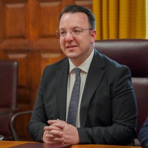 Николоски: По подолго време, позитивни вести за Пошта – институција од која претходната влада се откажа