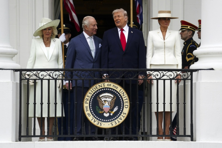 Кралот и кловнот