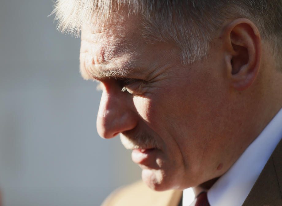 Песков: Средба на Путин со Зеленски можна само за финален договор