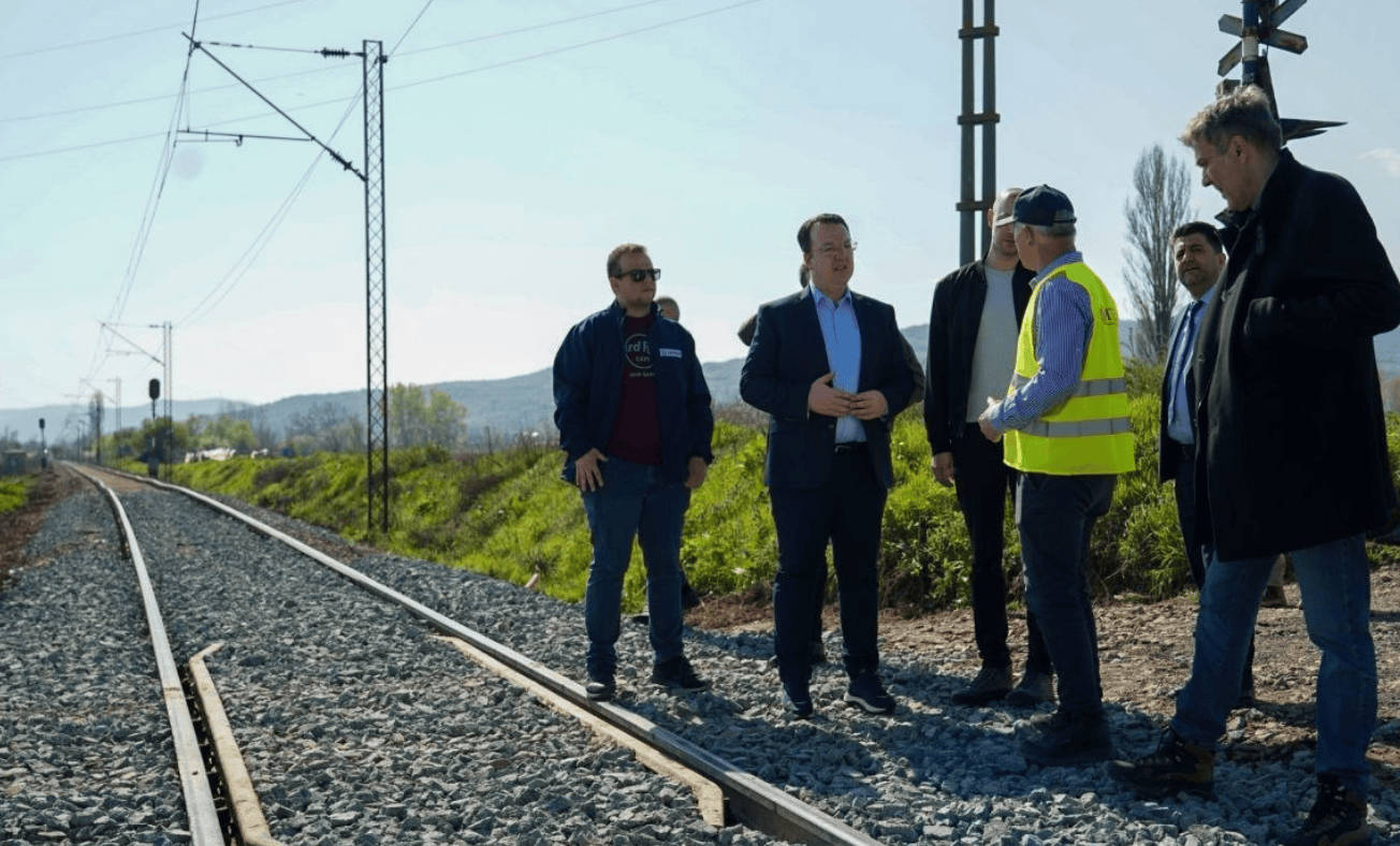 ВИЦЕПРЕМИЕРОТ НИКОЛОСКИ НАЈАВИ: Скопје добива градски воз во 2028, првата делница Зелениково – Центар во функција од 1 септември