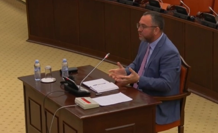 Тошковски: Полициски службеници ќе можат да изречат итна мерка за заштита при семејно насилство