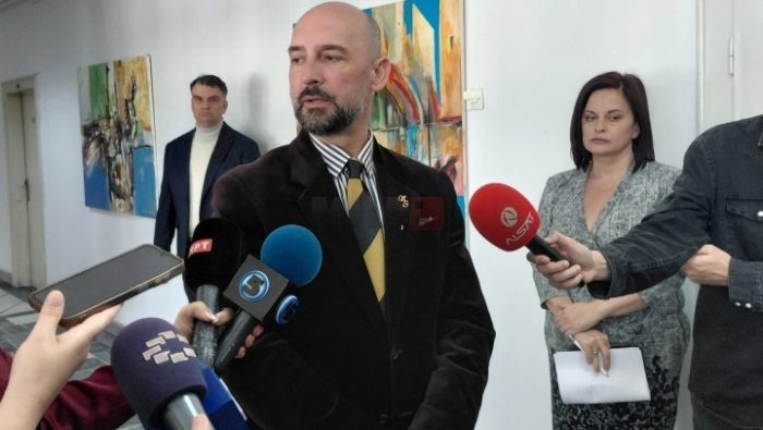 САВЕСКИ: Обвинителката Ленче Ристоска преку СМС порака ме извести за оставката, а за причините за истата дознав од медиумите