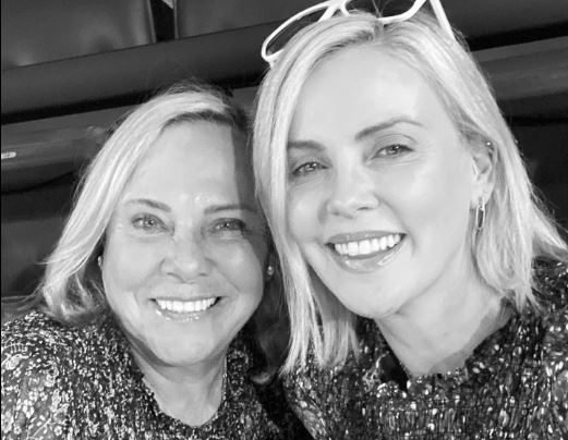 Шокантна исповед на Шарлиз Терон: Мајка ми го уби татко ми за да нè спаси