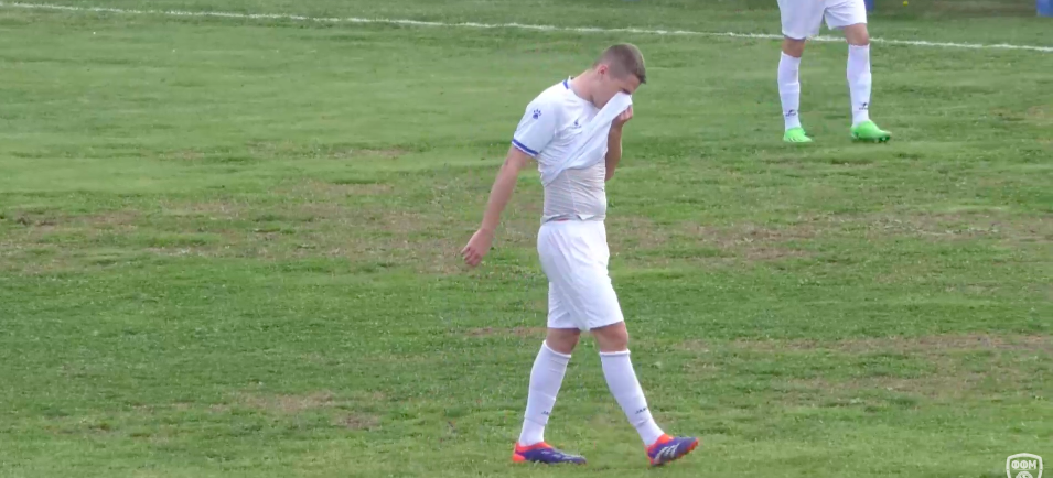 Бизарна ситуација во Маџари: Фудбалер на Тетекс си постигна два автогола за едно полувреме (Видео)