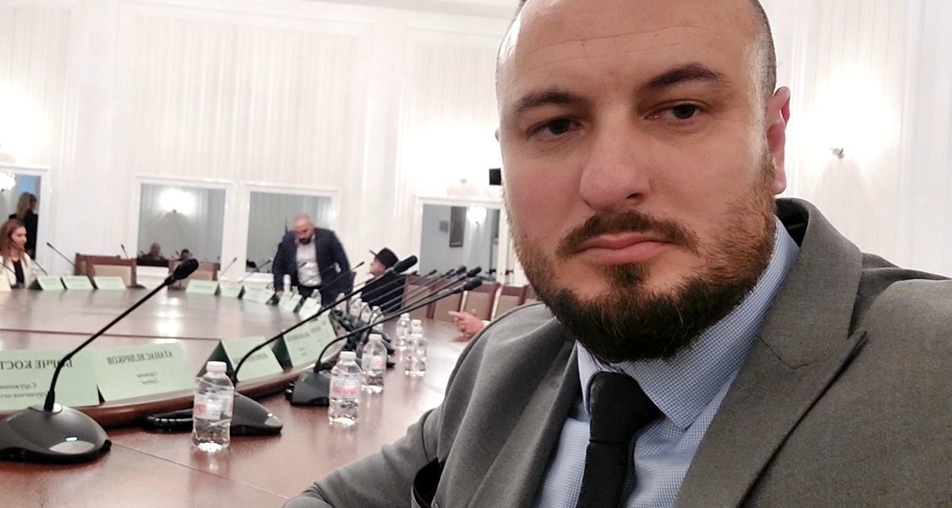 Костески- Нити сум уапсен нити ми е земен пасошот Б2 каналот е Македонски и немам поим со порнографија