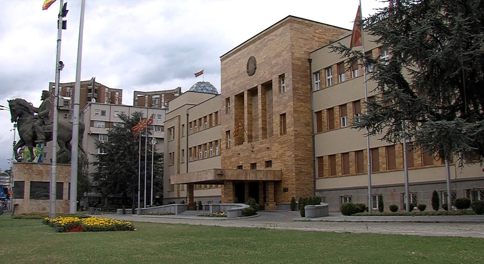Предлогот за укинување на техничката влада помина на Собраниска комисија, Филипче со ултиматум до власта
