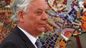 Денес роденден прославува нашиот истакнат поет, есеист, критичар и преведувач Раде Силјан