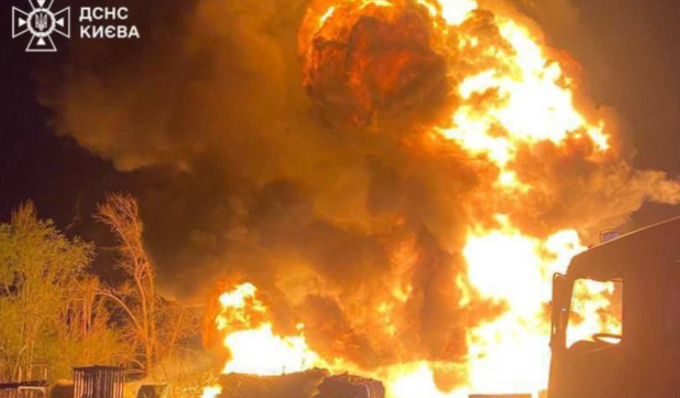 (ВИДЕО) Во руски напад на Украина загинаа најмалку 17 луѓе