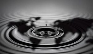 Цената на нафтата падна и на лондонската и на американската берза