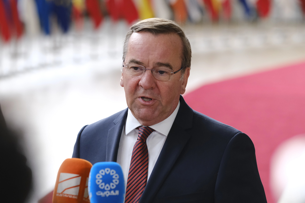 Писториус: Германија мора да направи повеќе за европската безбедност