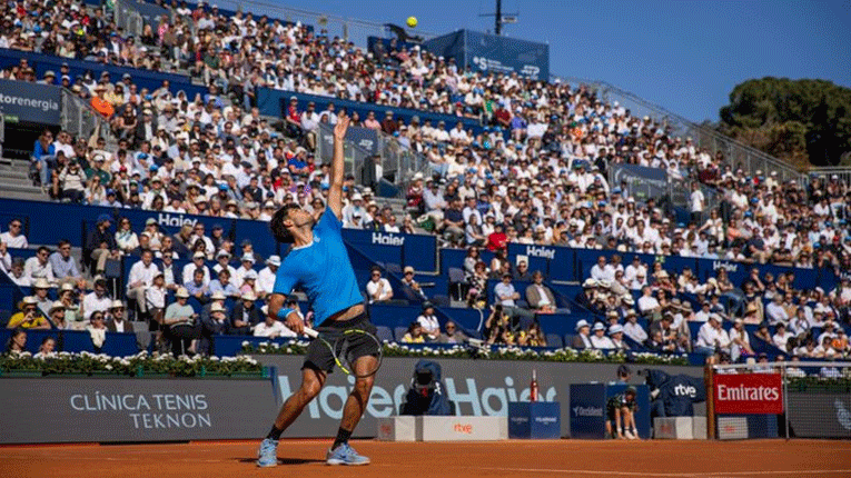 Алкарас се повлече од турнирот во Барселона поради повреда