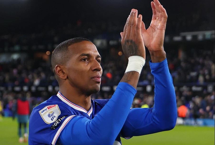 По две децении кариера се пензионираше еден од милениците на Ферги