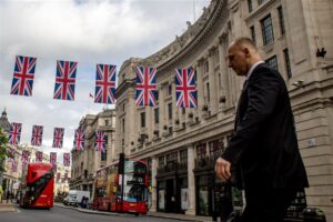 Британците имаат сè помалку пари за храна и греење