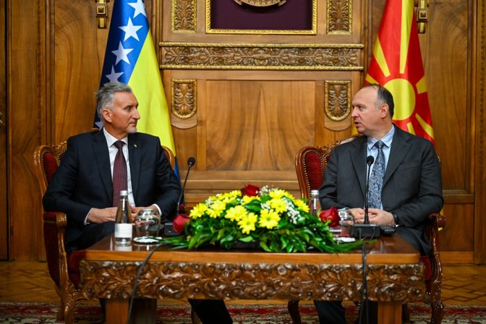 ГАШИ–АДЕМОВИЌ: Унапредување на соработката и подобри врски меѓу Македонија и Босна и Херцеговина
