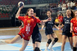 Сребро за кадетките на СП во училишен ракомет (фотогалерија)