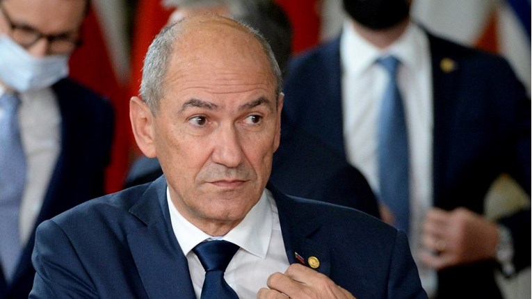 Политички пресврт во Словенија: Јанша ја презема власта?