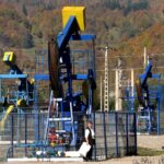 Цените на нафтата во пад по најавата за примирје меѓу САД и Иран