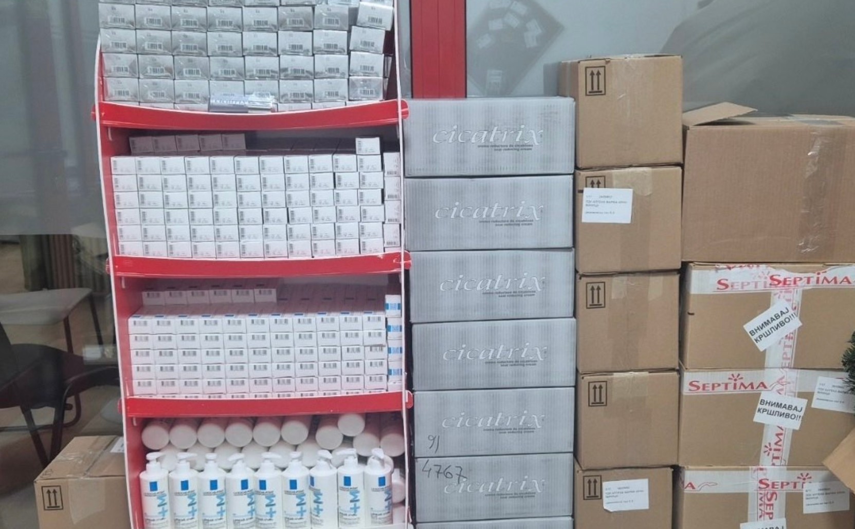 НОВА ДОНАЦИЈА ЗА ПОВРЕДЕНИТЕ ВО ПОЖАРОТ ВО „ПУЛС“ – обезбедени медицински креми за третман и нега