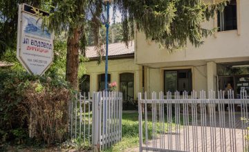 ЈП Водовод Охрид: Околу сите извориштата има воспоставено I заштитна зона на строг санитарен надзор, се работи на модернизација и проект за зафаќање на вода од изворот Дувло