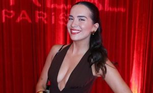 (ФОТО) Се откажала од апликацијата – Влијателна личност во потрага по љубов создалаанкета, повеќе од 260 мажи ја контактирале „Ова е твојот знак“