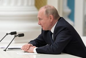 Путин: „Сите аспекти на глобалниот раст се неповратно променети“