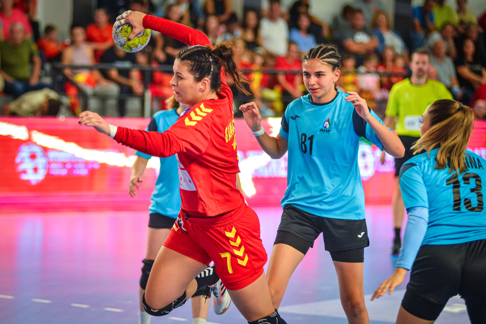 Гакидова: Свесни сме дека Германија е посилна, но ние мора да се бориме за секоја топка