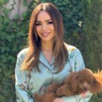 (Фото) Северина го прослави Велигден во свилени пижами од 1.080 евра и мокасини од „Гучи“