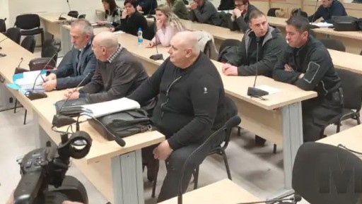 Крмзов на судење со инвалидска количка: Сакаат да ми го разграбаат бизнисот