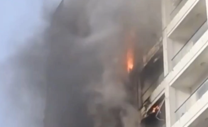 Најмалку 11 повредени во пожар во Тирана